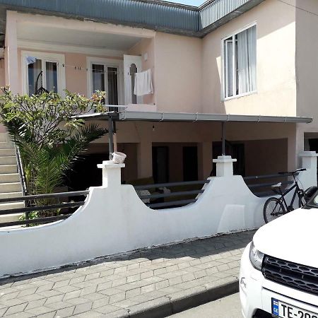 Zaza Guest House Kobuleti Luaran gambar